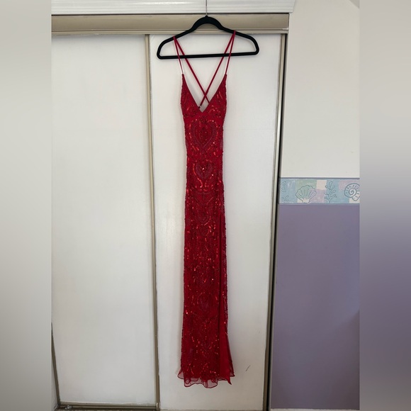 Jasz Couture Dress #7692 - Picture 1 of 7
